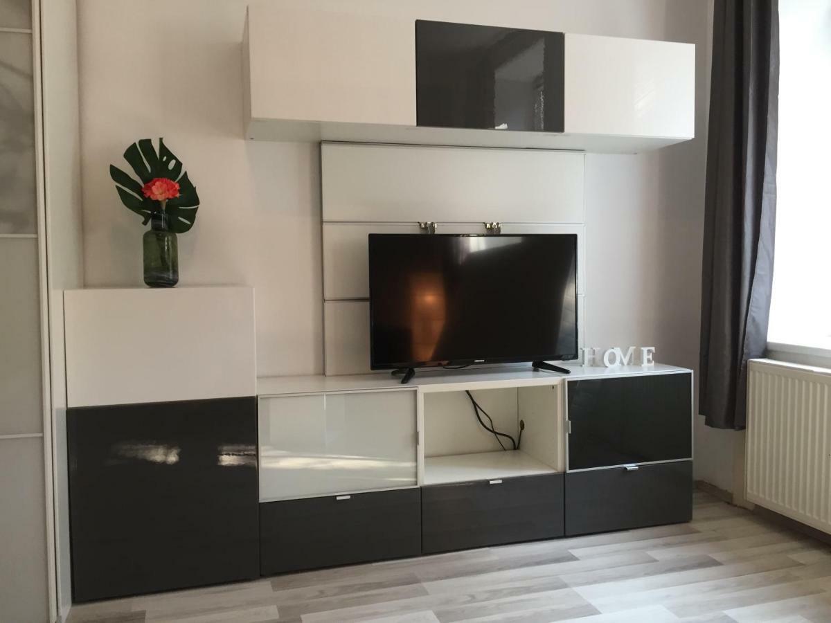 Schoenbrunn Apartment Bécs Kültér fotó